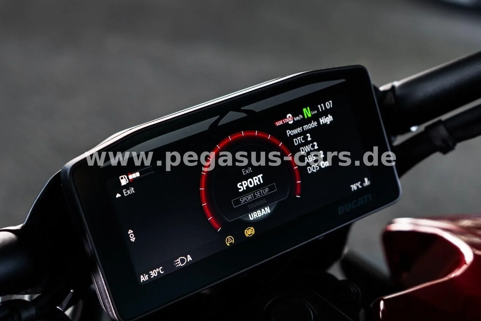 2025 Ducati XDiavel V4, 24/30