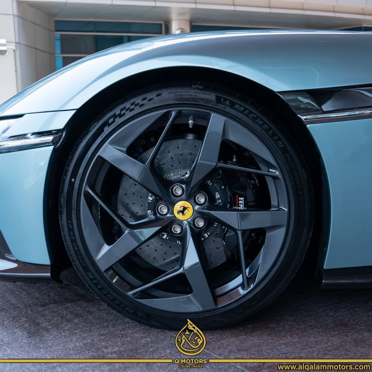 2025 Ferrari 12Cilindri angeboten von einem Fachhändler in Dubai, Vereinigte Arabische Emirate, Foto 18 von 18
