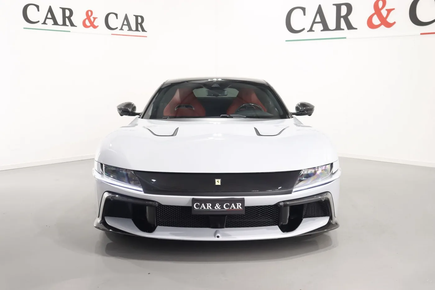2025 Ferrari 12Cilindri Atelier offered by a supercar dealer in Zibido San Giacomo, Italy, photo 3 of 23