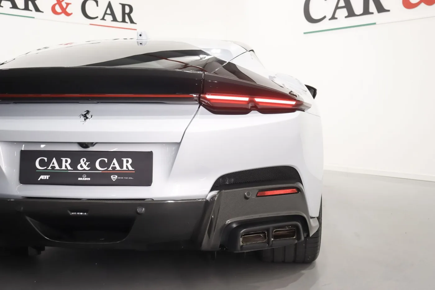 2025 Ferrari 12Cilindri Atelier offered by a supercar dealer in Zibido San Giacomo, Italy, photo 22 of 23