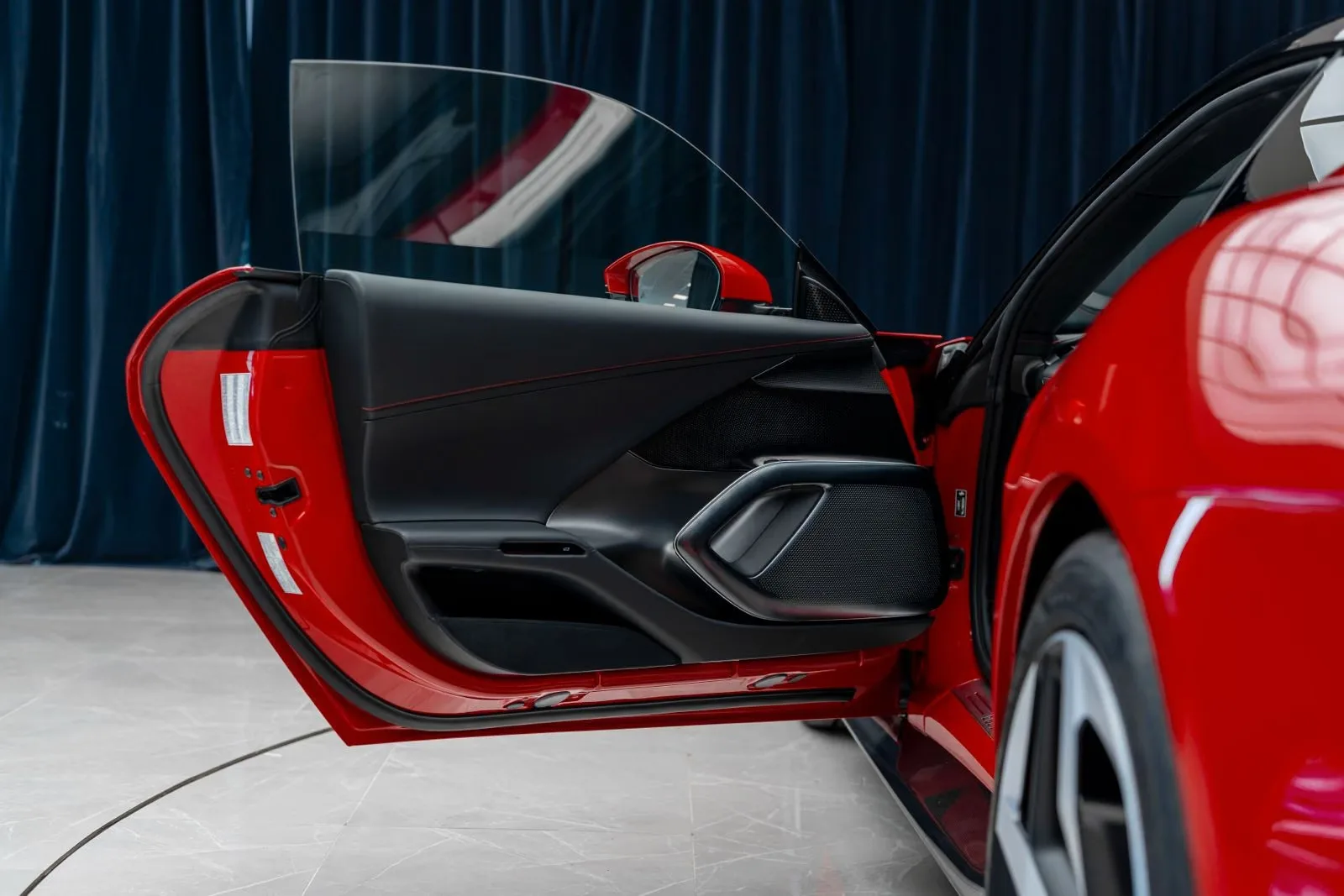 2025 Ferrari 12Cilindri, 21/30
