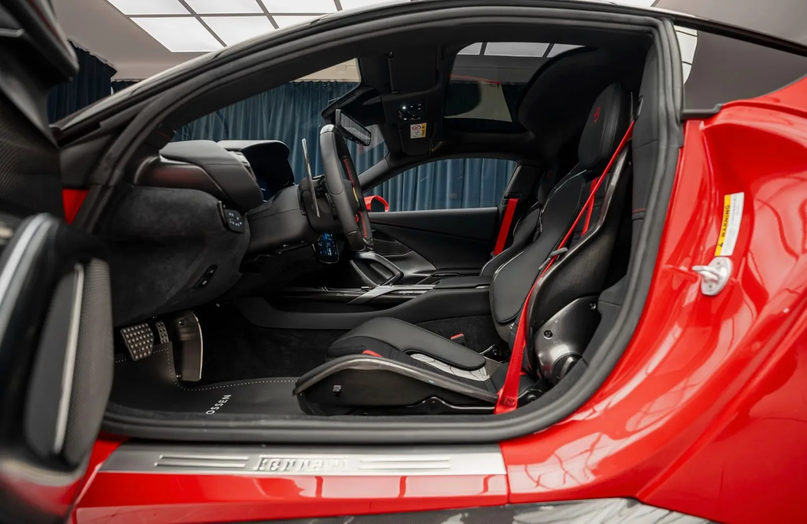 2025 Ferrari 12Cilindri, 25/30