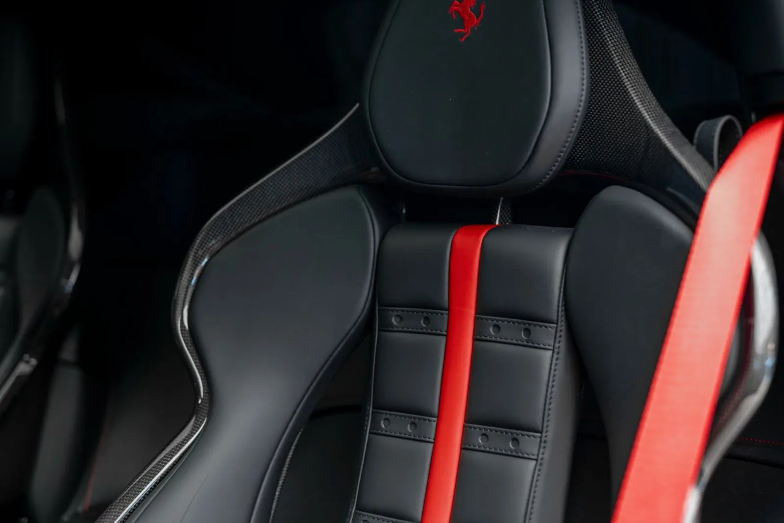 2025 Ferrari 12Cilindri, 30/30