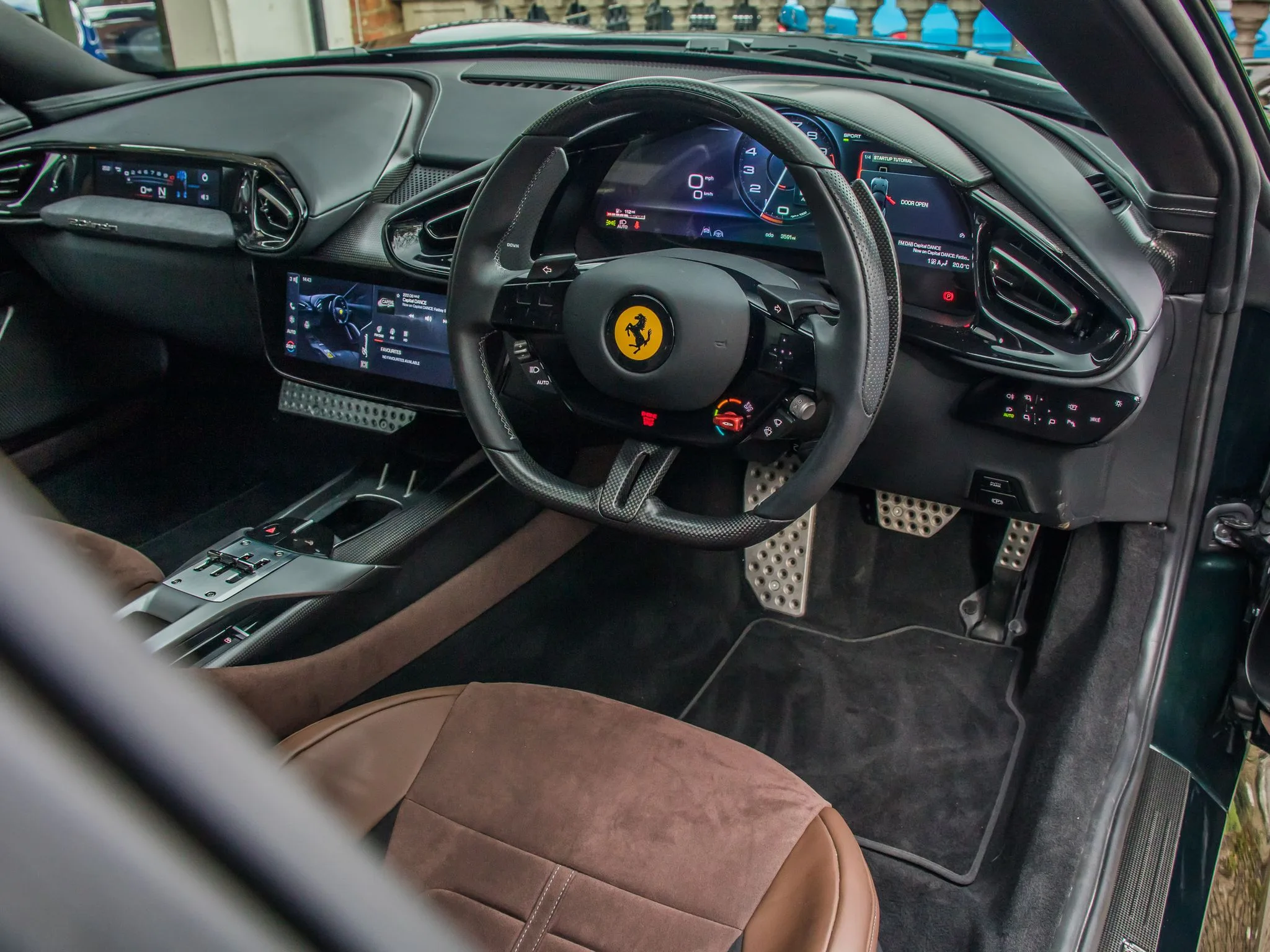 2025 Ferrari 12Cilindri, 20/24