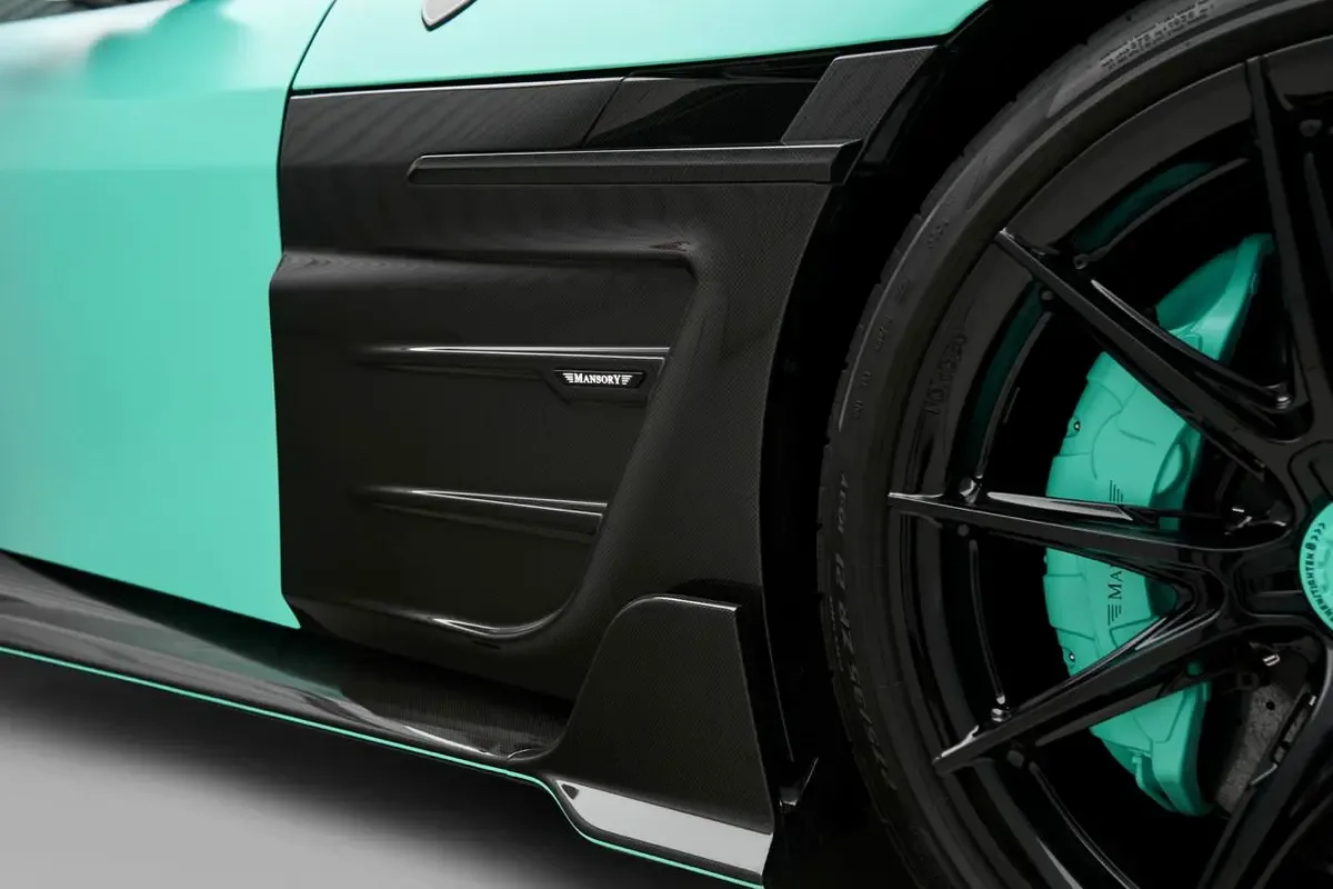 2025 Ferrari 12Cilindri by Mansory Equestre, 10/18