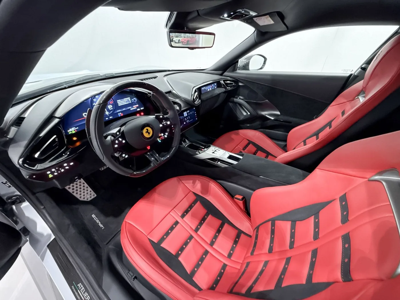 2025 Ferrari 12Cilindri offered by a supercar dealer in Zibido San Giacomo, Italy, photo 22 of 25