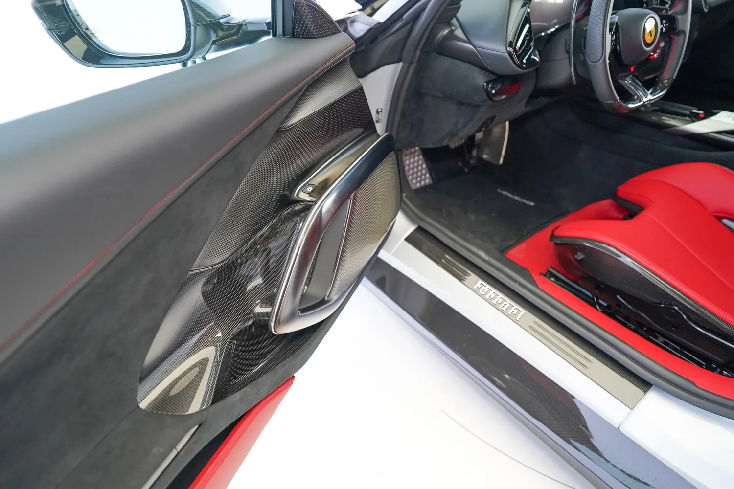 2025 Ferrari 12Cilindri, 12/20