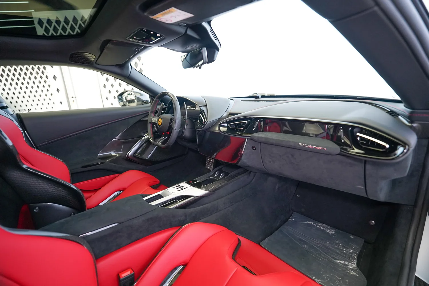 2025 Ferrari 12Cilindri, 19/20
