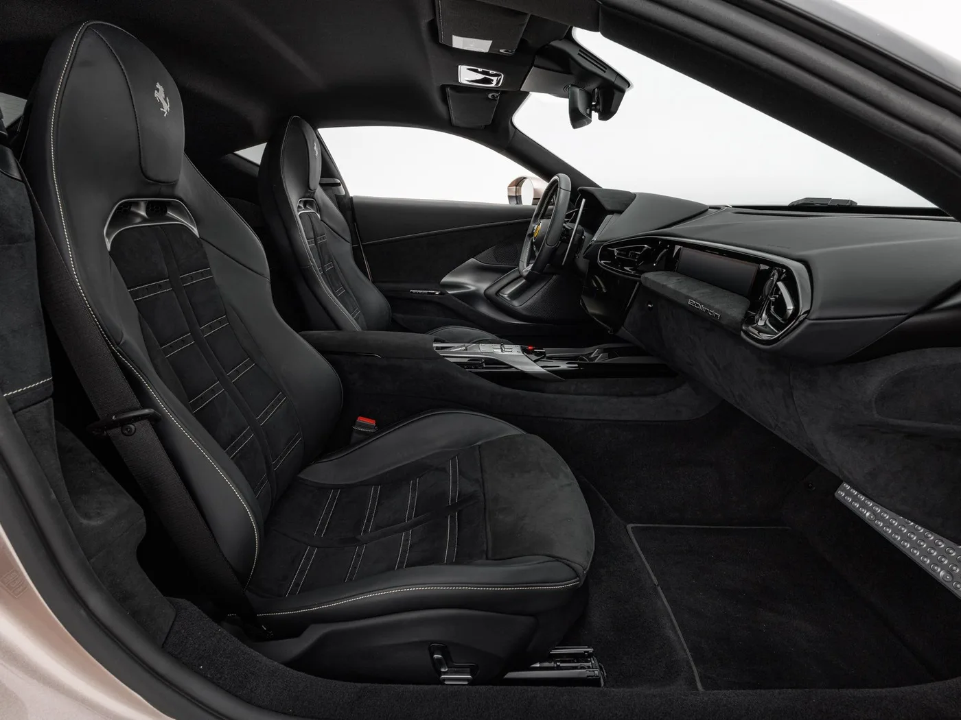 2025 Ferrari 12Cilindri offered by a specialist dealer in Böblingen, Germany, photo 15 of 15
