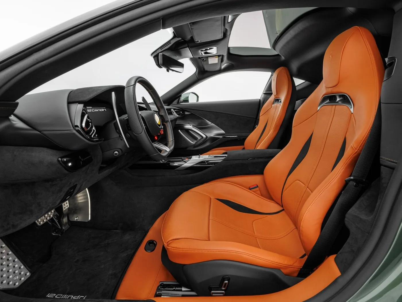2025 Ferrari 12Cilindri proposée par un concessionnaire spécialisé à Böblingen, Allemagne, photo 15 sur 15