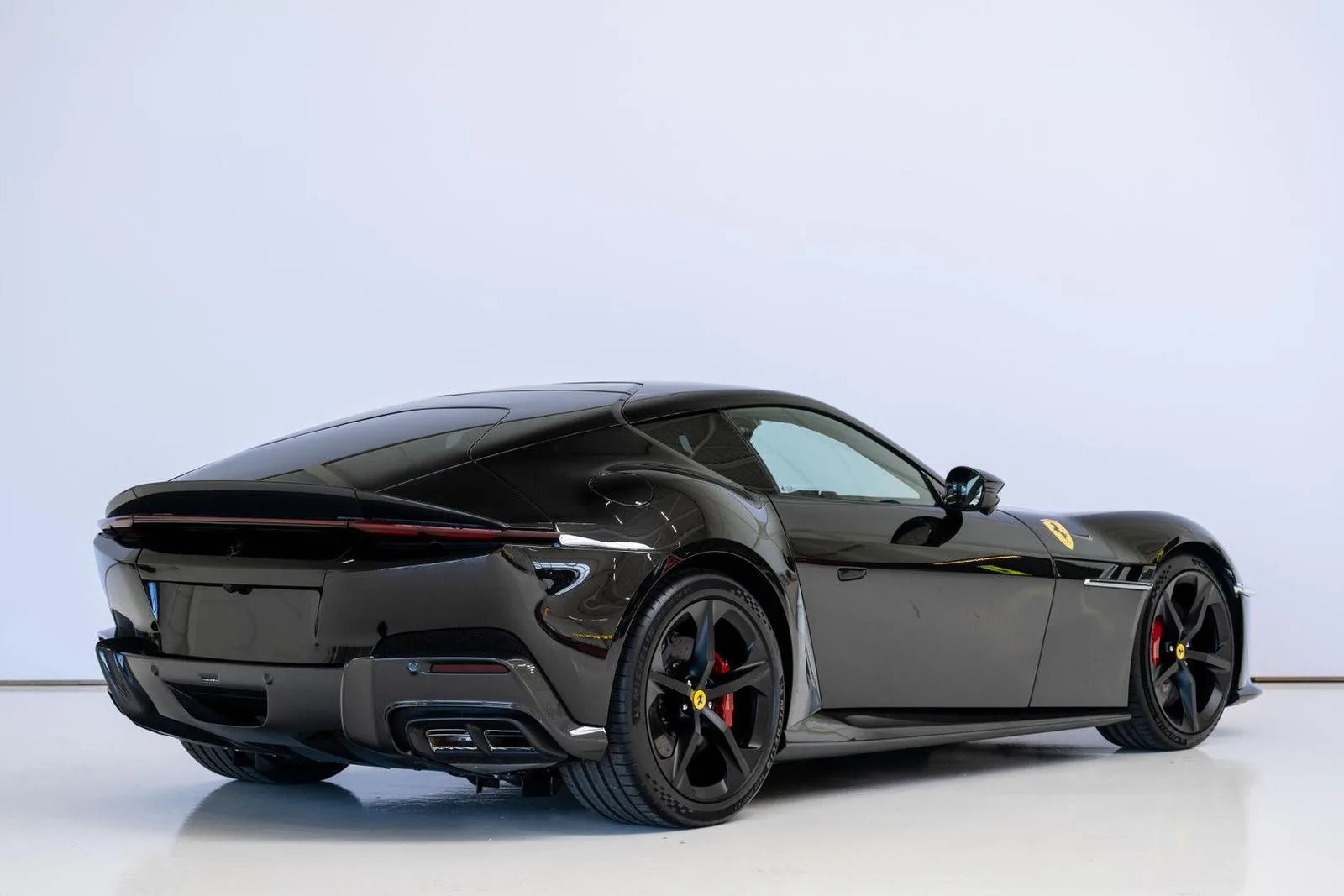 2025 Ferrari 12Cilindri, 2/13