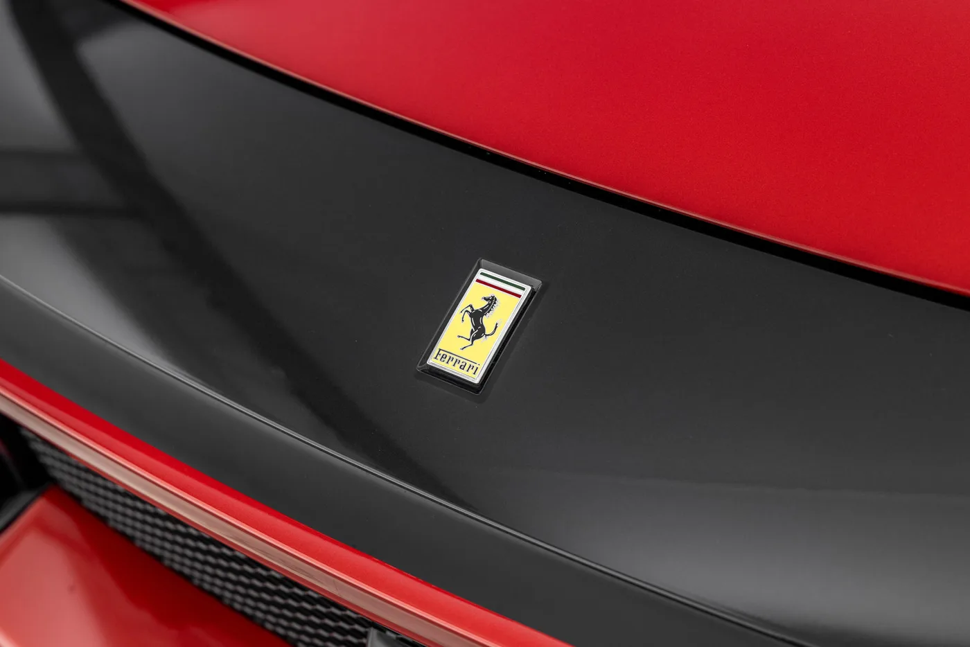 2025 Ferrari 12Cilindri proposée par un groupe de concessions agréées à Hatfield, Royaume-Uni, photo 11 sur 25