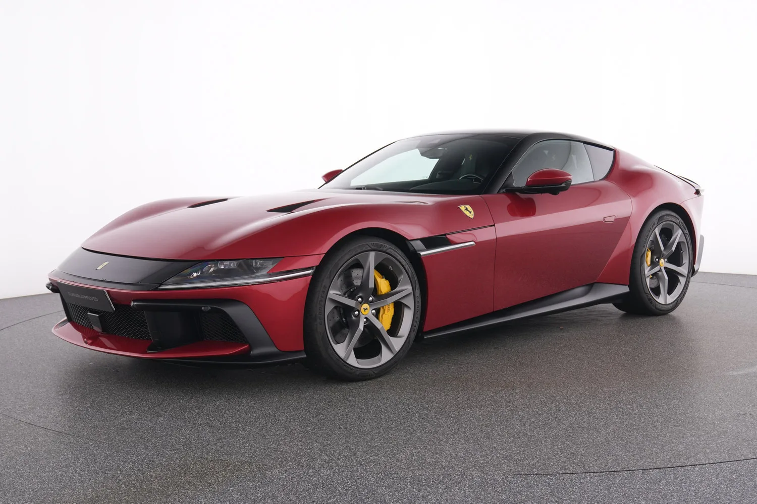 2025 Ferrari 12Cilindri angeboten von einem Fachhändler in Meerbusch, Deutschland, Hauptfoto