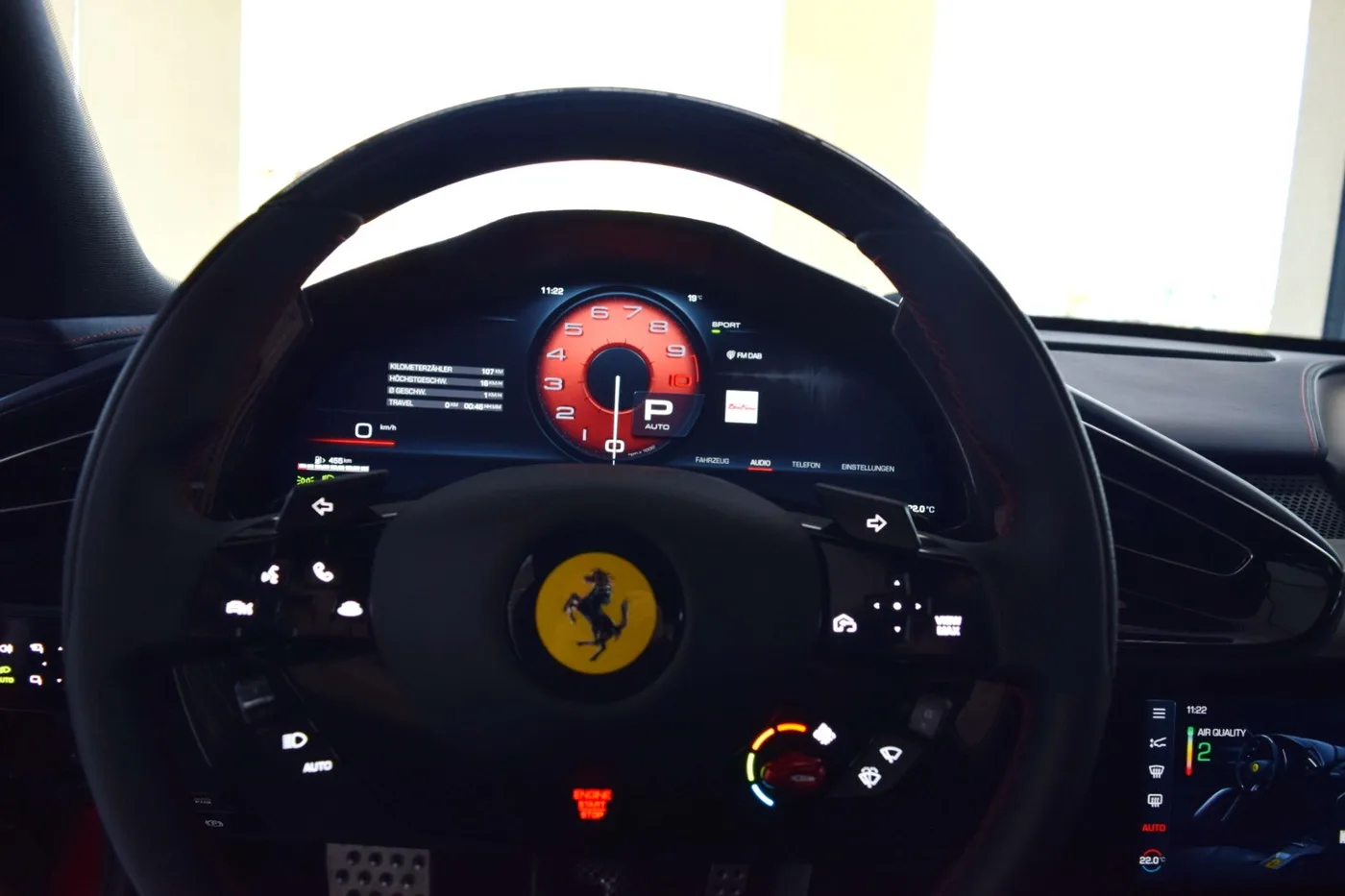 2025 Ferrari 12Cilindri offered by a specialist dealer in Pfaffenhofen an der Ilm, Germany, photo 8 of 15