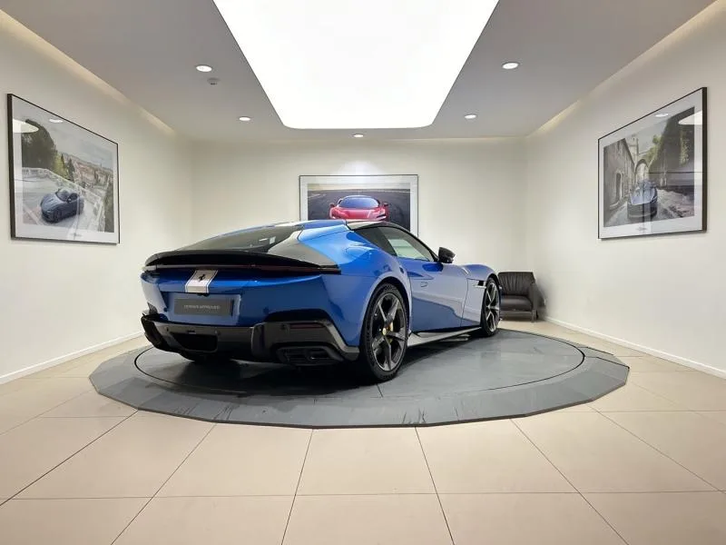 2025 Ferrari 12Cilindri, 4/20
