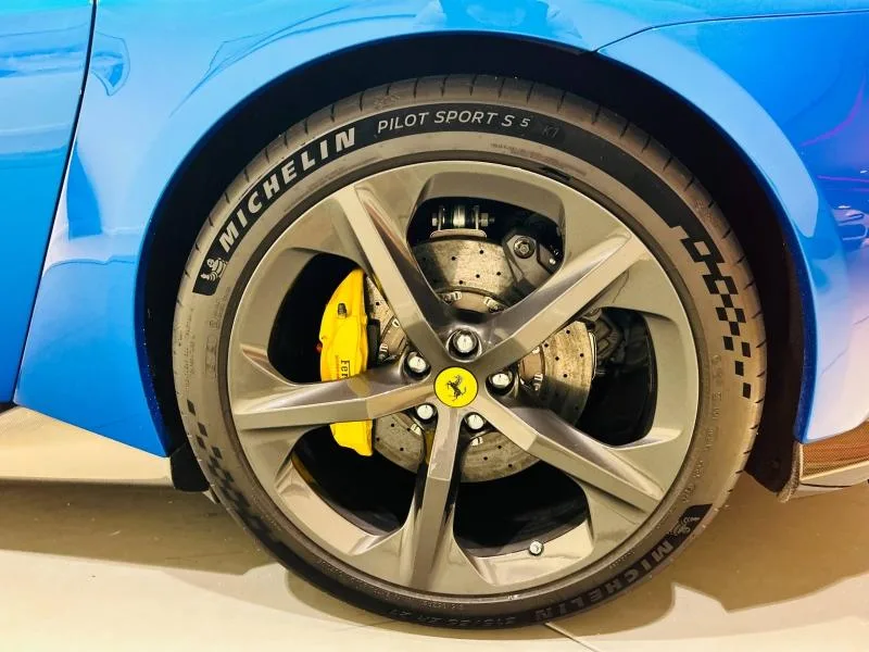 2025 Ferrari 12Cilindri, 14/20