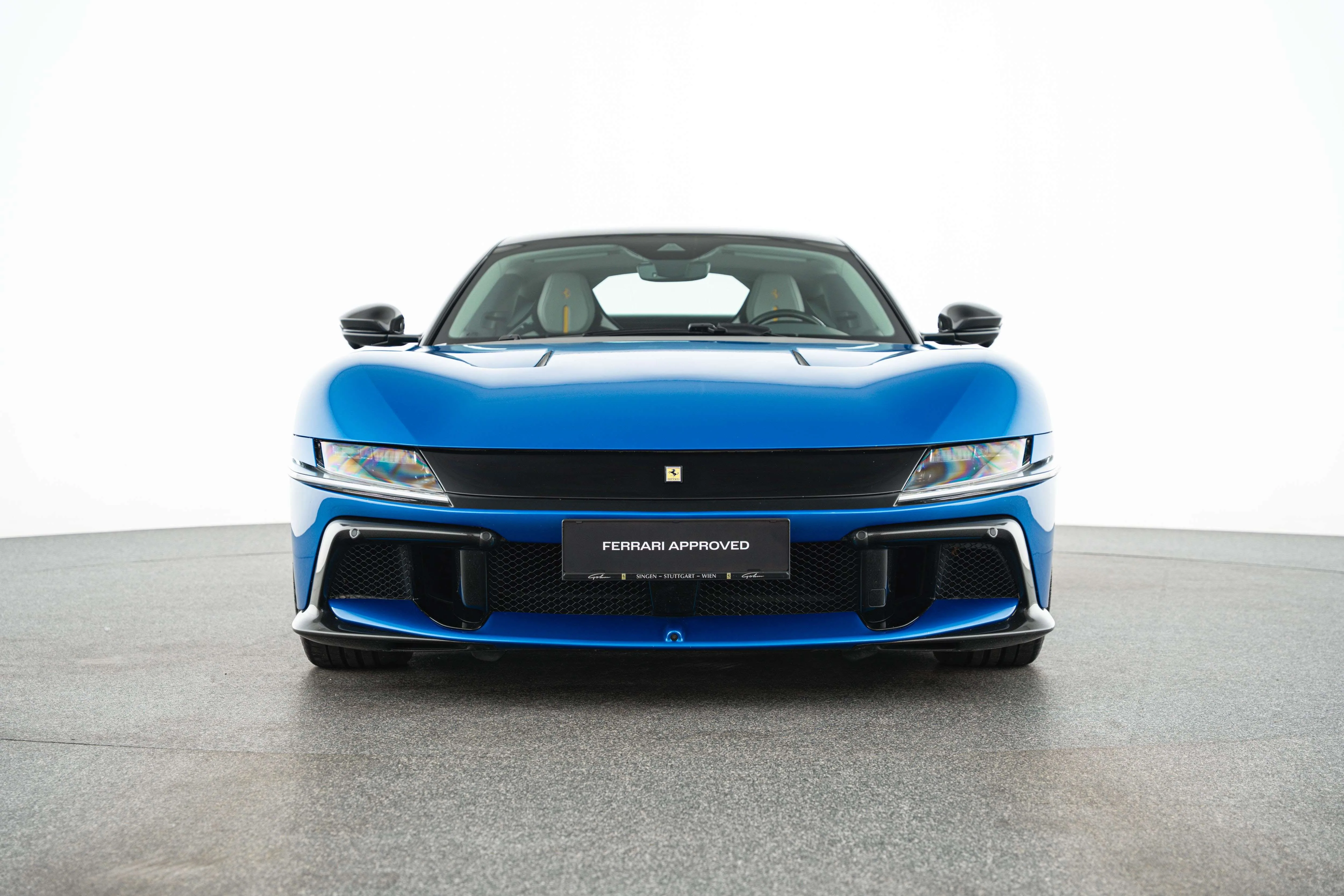 2025 Ferrari 12Cilindri, 2/30