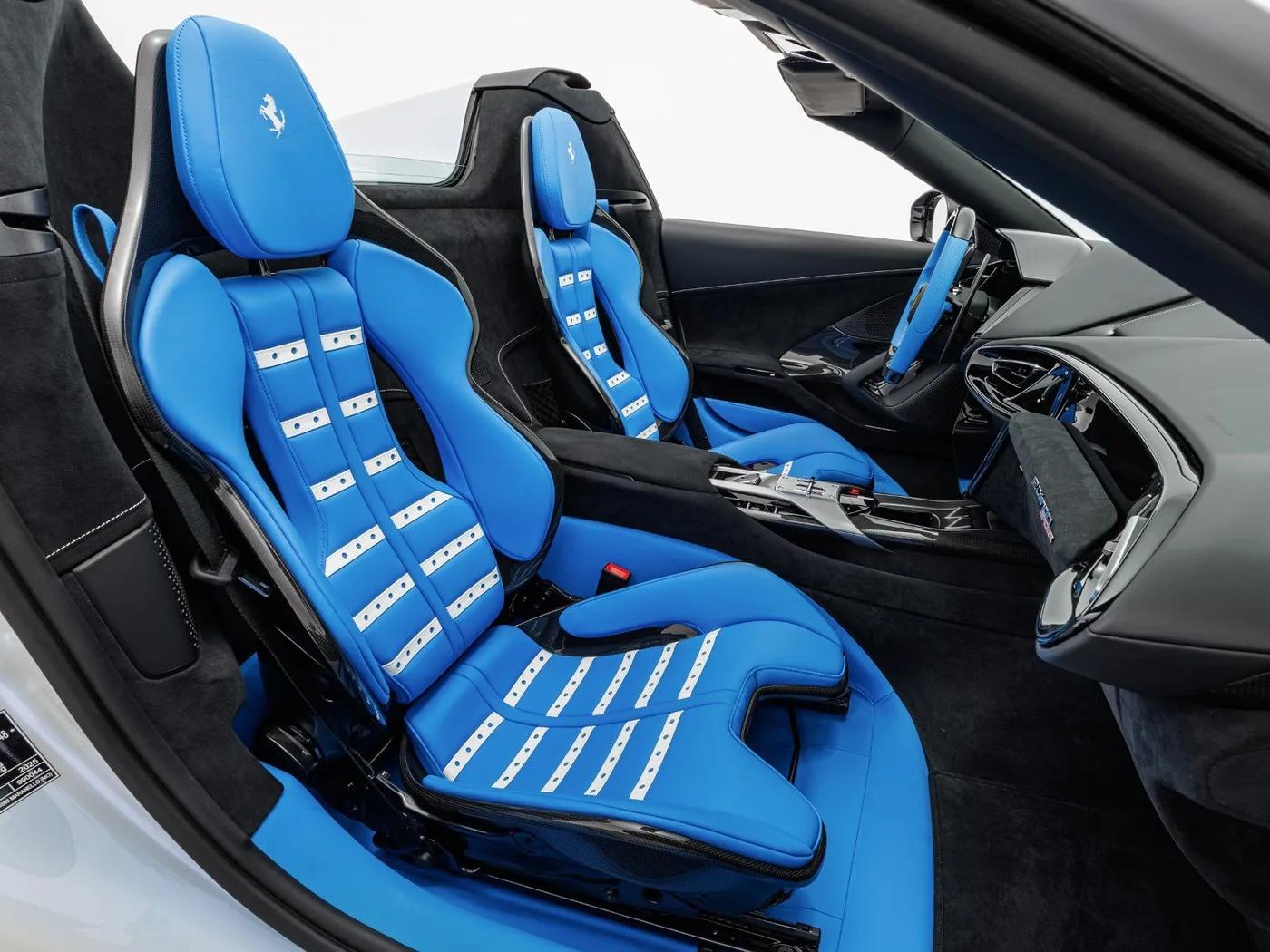 2025 Ferrari 12Cilindri Spider angeboten von einem Fachhändler in Böblingen, Deutschland, Foto 18 von 25