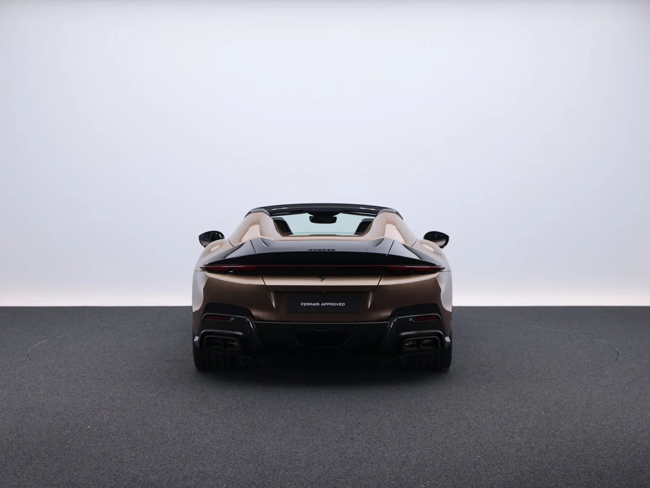 2025 Ferrari 12Cilindri Spider, 4/29
