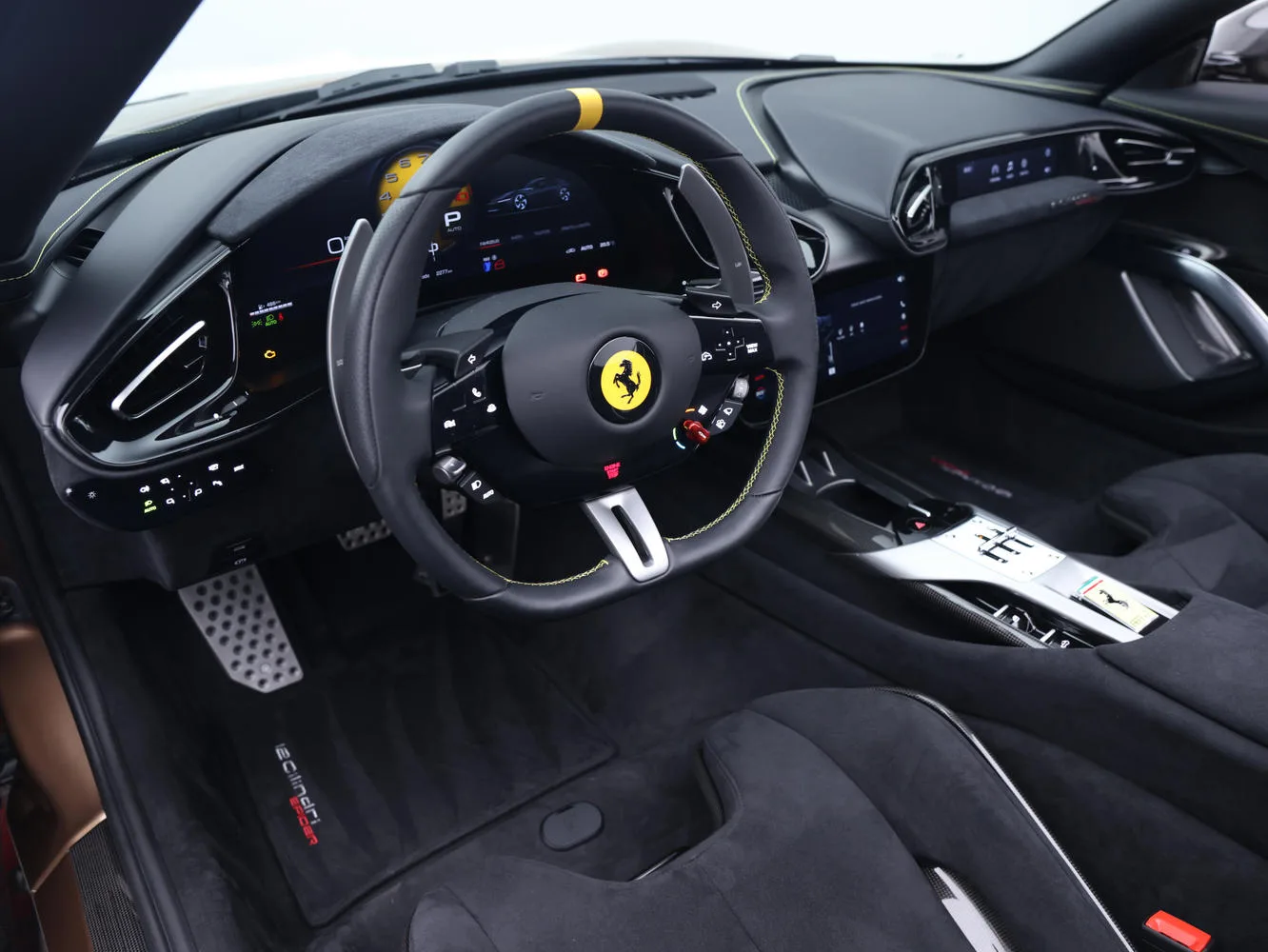 2025 Ferrari 12Cilindri Spider, 5/29