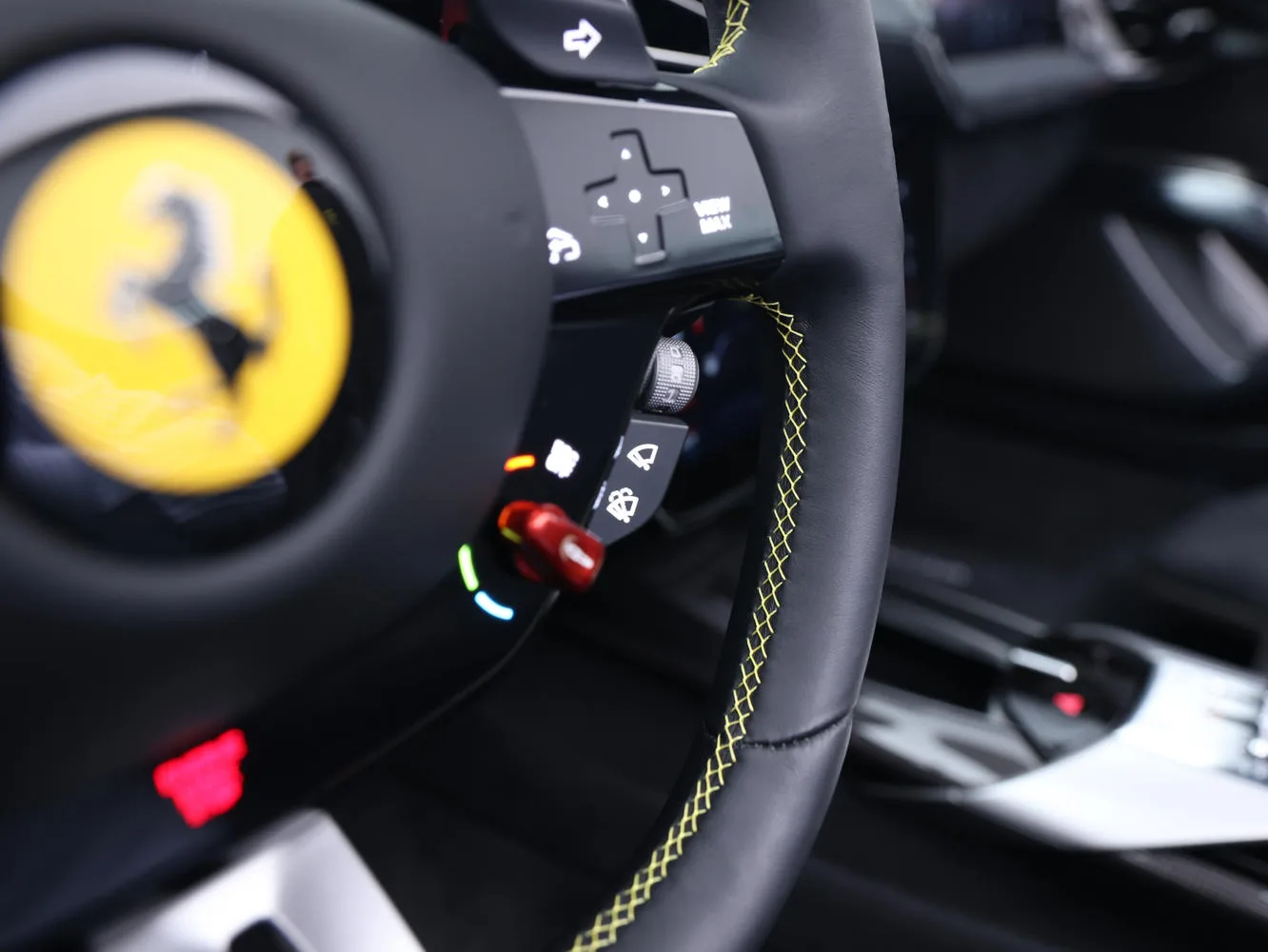 2025 Ferrari 12Cilindri Spider, 9/29