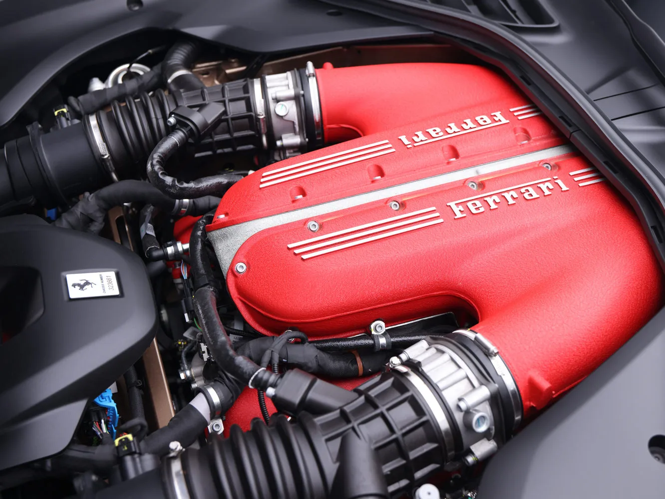 2025 Ferrari 12Cilindri Spider, 17/29