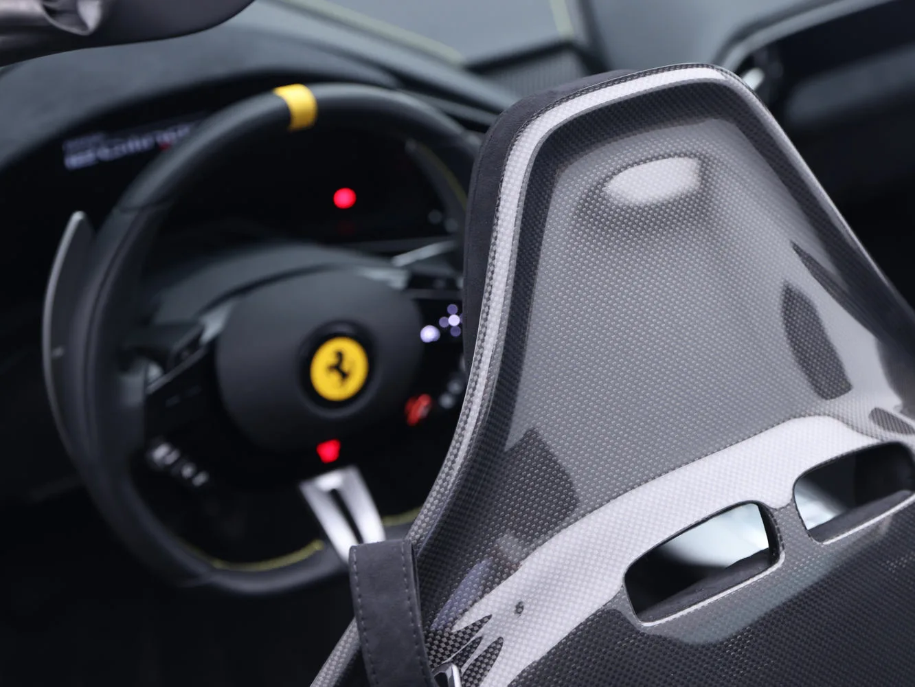 2025 Ferrari 12Cilindri Spider, 27/29