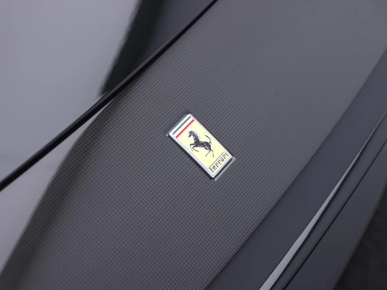 2025 Ferrari 12Cilindri Spider, 8/30