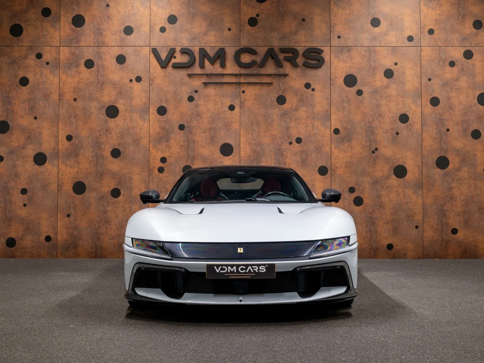 2025 Ferrari 12Cilindri, 8/30