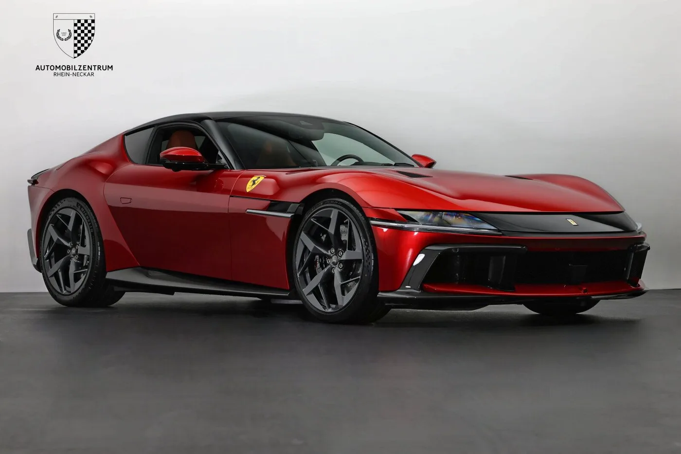 2025 Ferrari 12Cilindri angeboten von einem Supersportwagenhändler in Viernheim, Deutschland, Foto 3 von 25