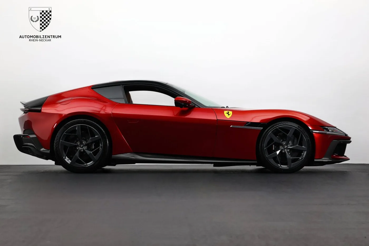2025 Ferrari 12Cilindri angeboten von einem Supersportwagenhändler in Viernheim, Deutschland, Foto 5 von 25