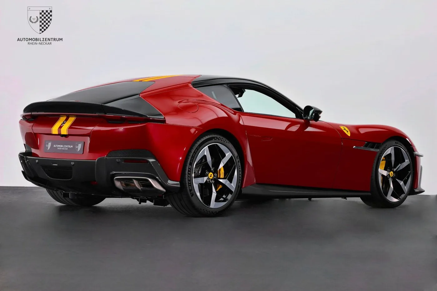 2025 Ferrari 12Cilindri angeboten von einem Supersportwagenhändler in Viernheim, Deutschland, Foto 3 von 25