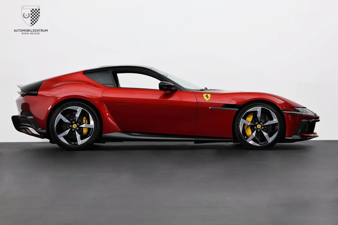 2025 Ferrari 12Cilindri angeboten von einem Supersportwagenhändler in Viernheim, Deutschland, Foto 9 von 25