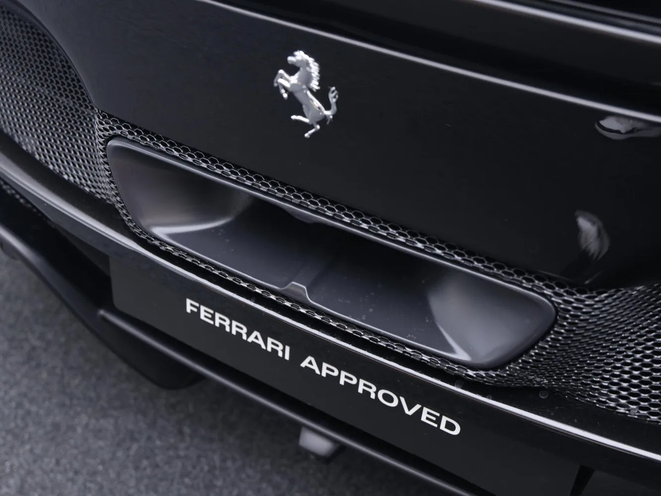 2025 Ferrari 296 GTB, 25/26