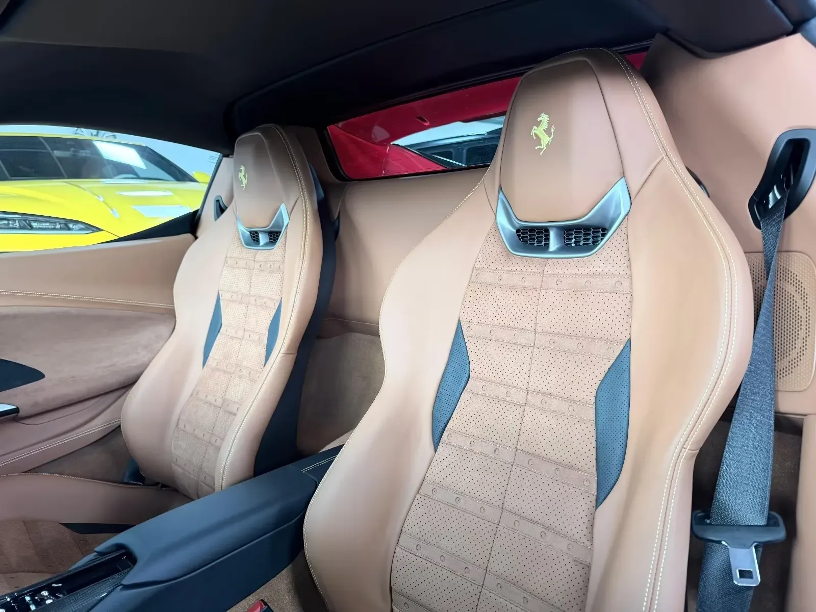 2025 Ferrari 296 GTS, 5/24