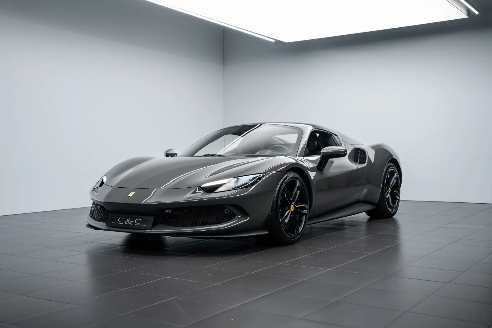 2025 Ferrari 296 GTS offered by a specialist dealer in Putzbrunn, Germany, main photo