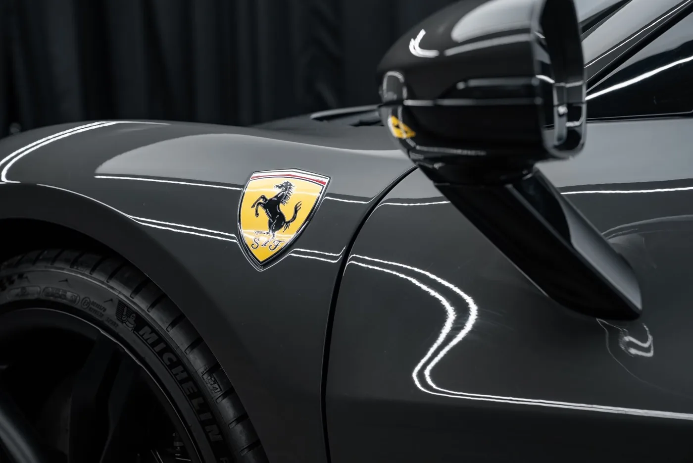 2025 Ferrari 296 GTS offered by a specialist dealer in Putzbrunn, Germany, photo 9 of 15