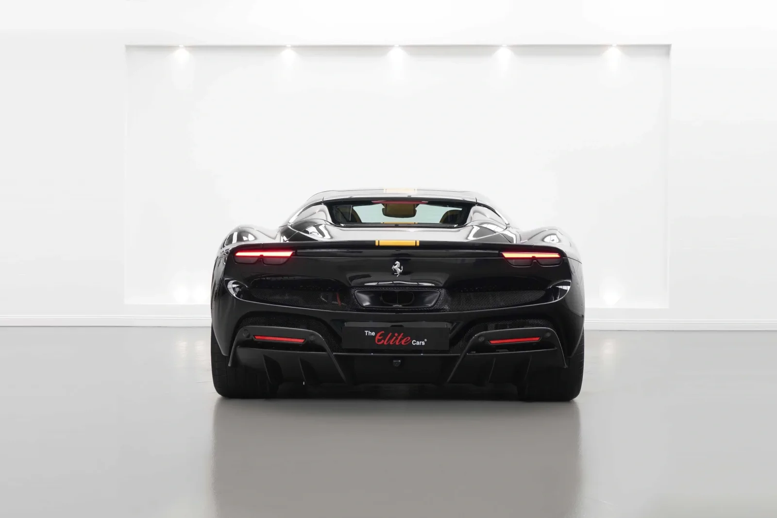 2025 Ferrari 296 GTS, 3/14
