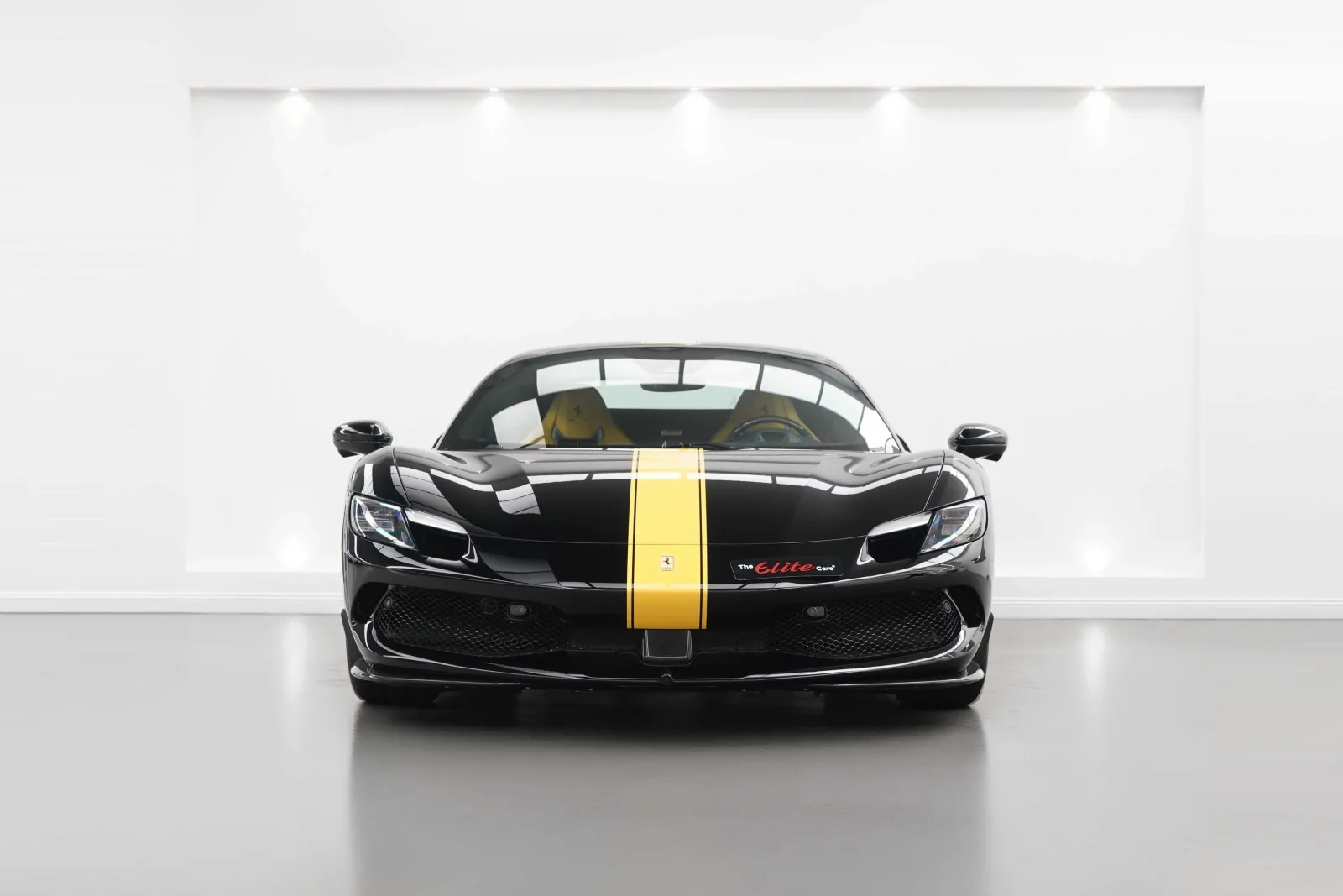 2025 Ferrari 296 GTS, 5/14
