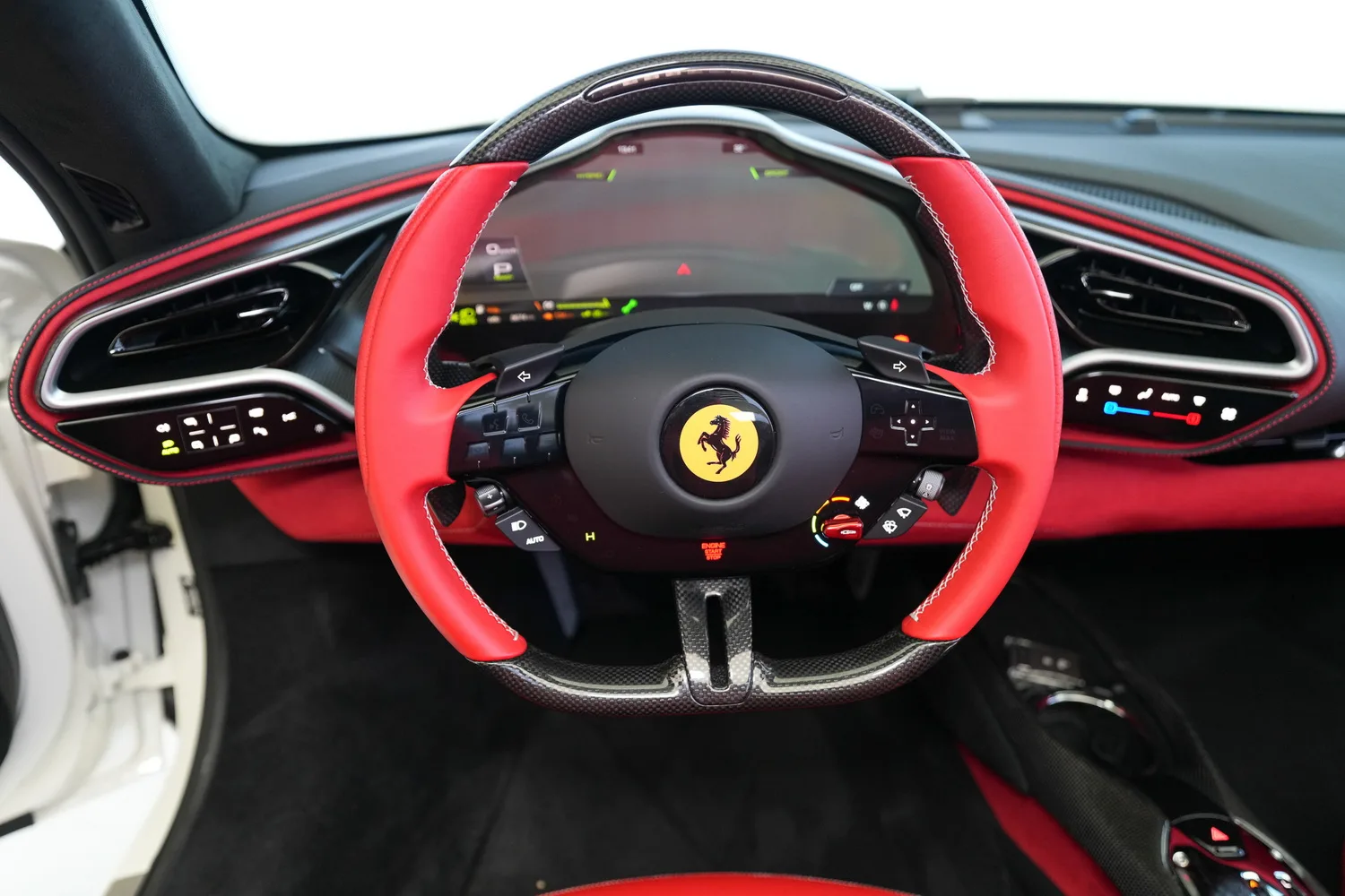 2025 Ferrari 296 GTS, 7/20