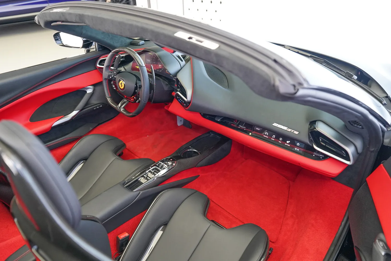 2025 Ferrari 296 GTS, 19/19