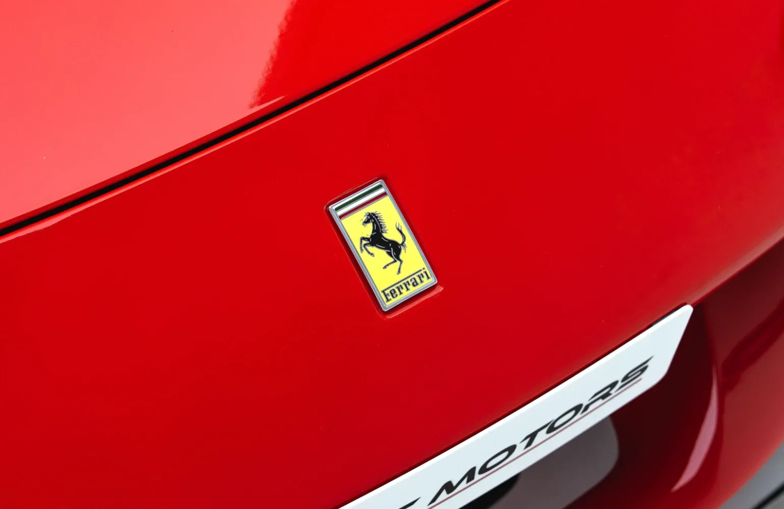 2025 Ferrari 296 GTS, 22/30