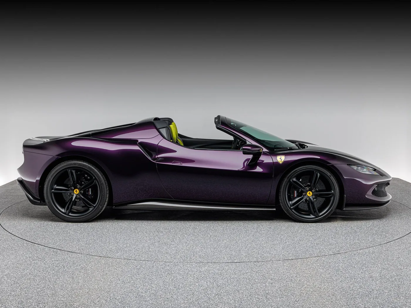 2025 Ferrari 296 GTS angeboten von einem Fachhändler in Böblingen, Deutschland, Foto 9 von 15