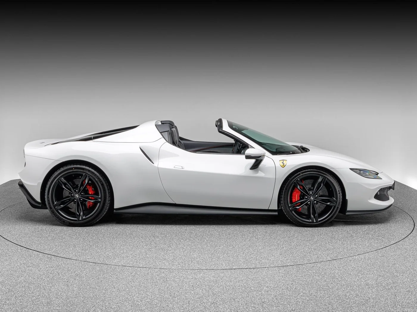 2025 Ferrari 296 GTS angeboten von einem Fachhändler in Böblingen, Deutschland, Foto 8 von 15