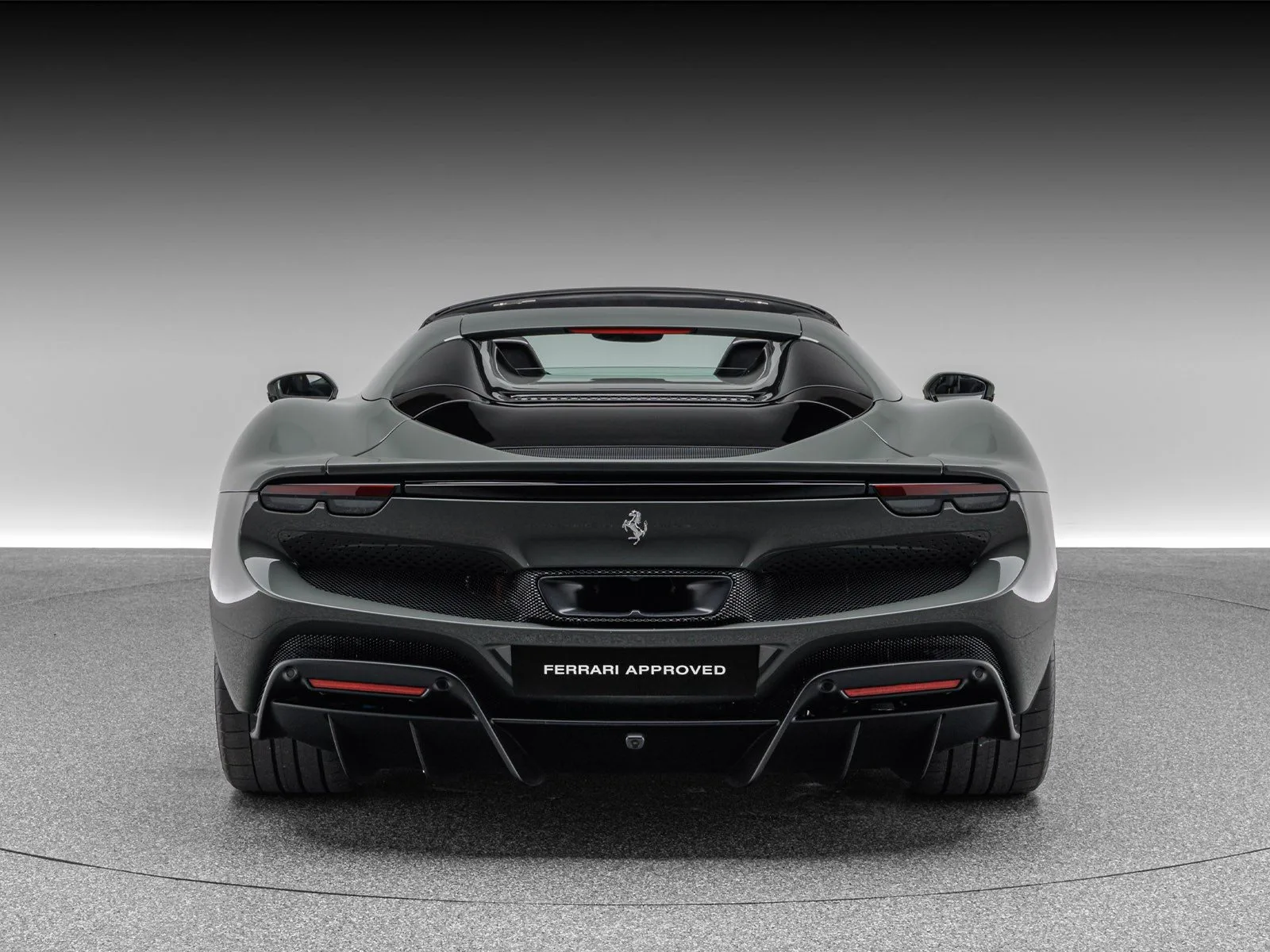 2025 Ferrari 296 GTS, 6/28