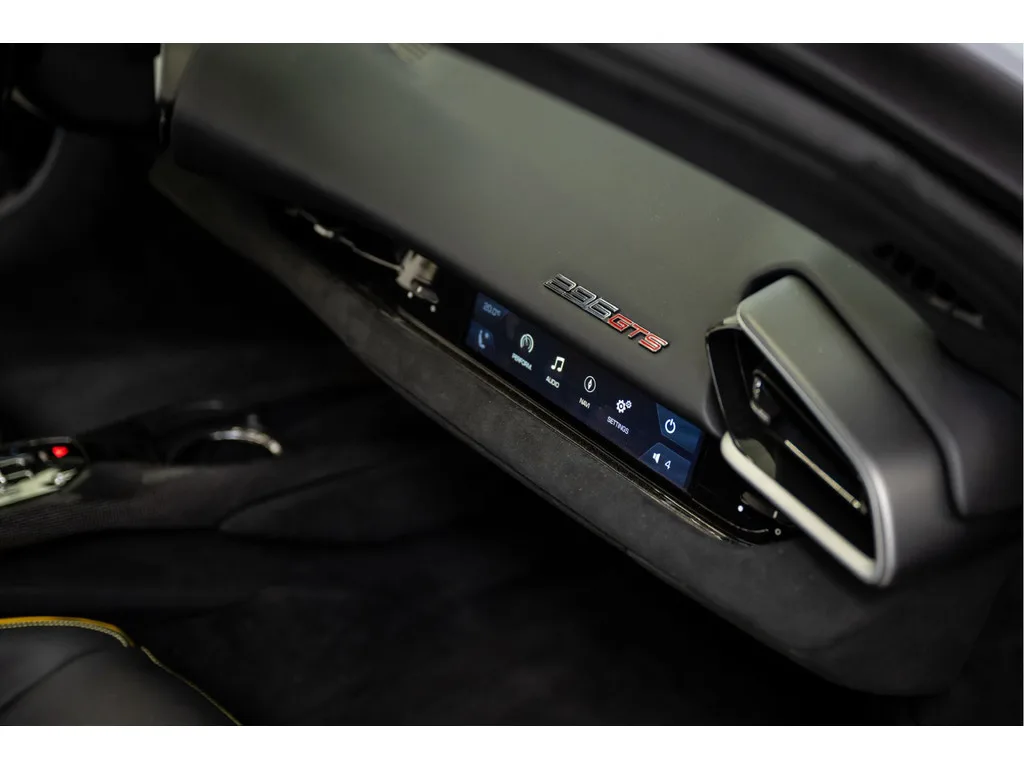 2025 Ferrari 296 GTS, 14/30