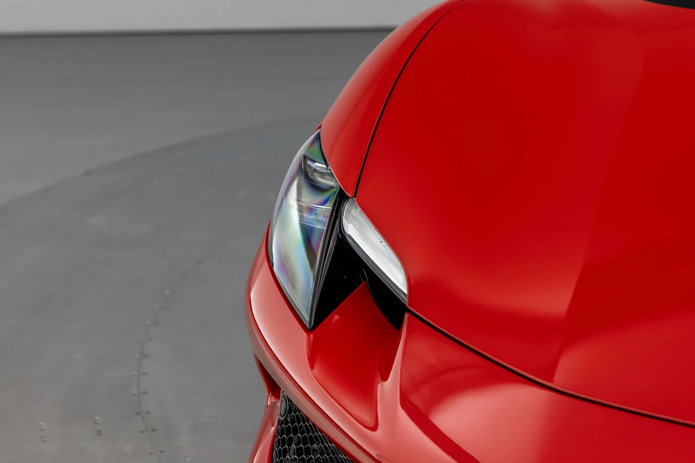 2025 Ferrari 296 GTS proposée par un groupe de concessions agréées à Hatfield, Royaume-Uni, photo 14 sur 25