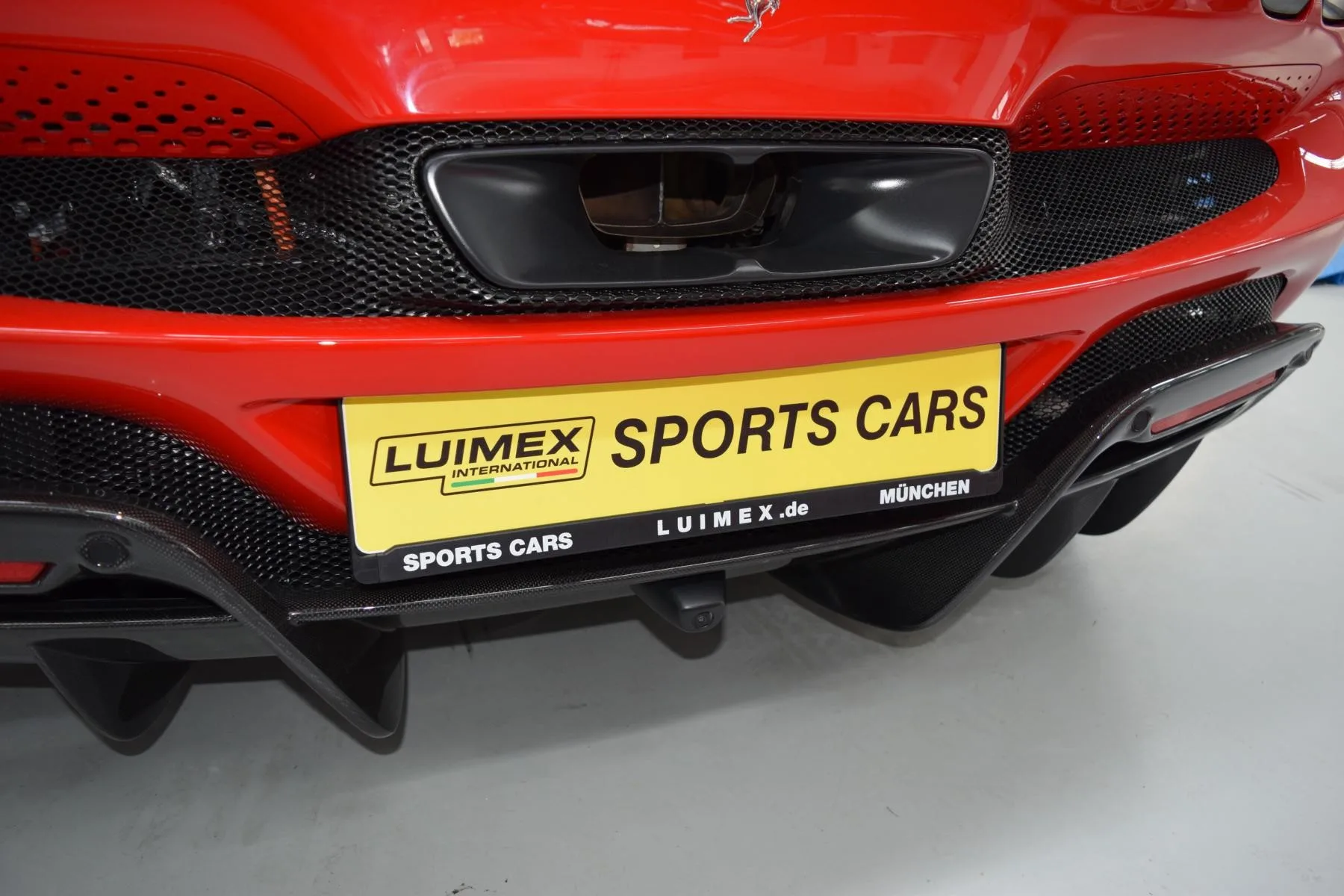2025 Ferrari 296 GTS, 22/26