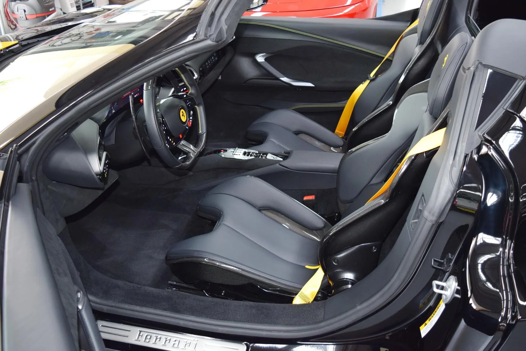 2025 Ferrari 296 GTS, 2/23