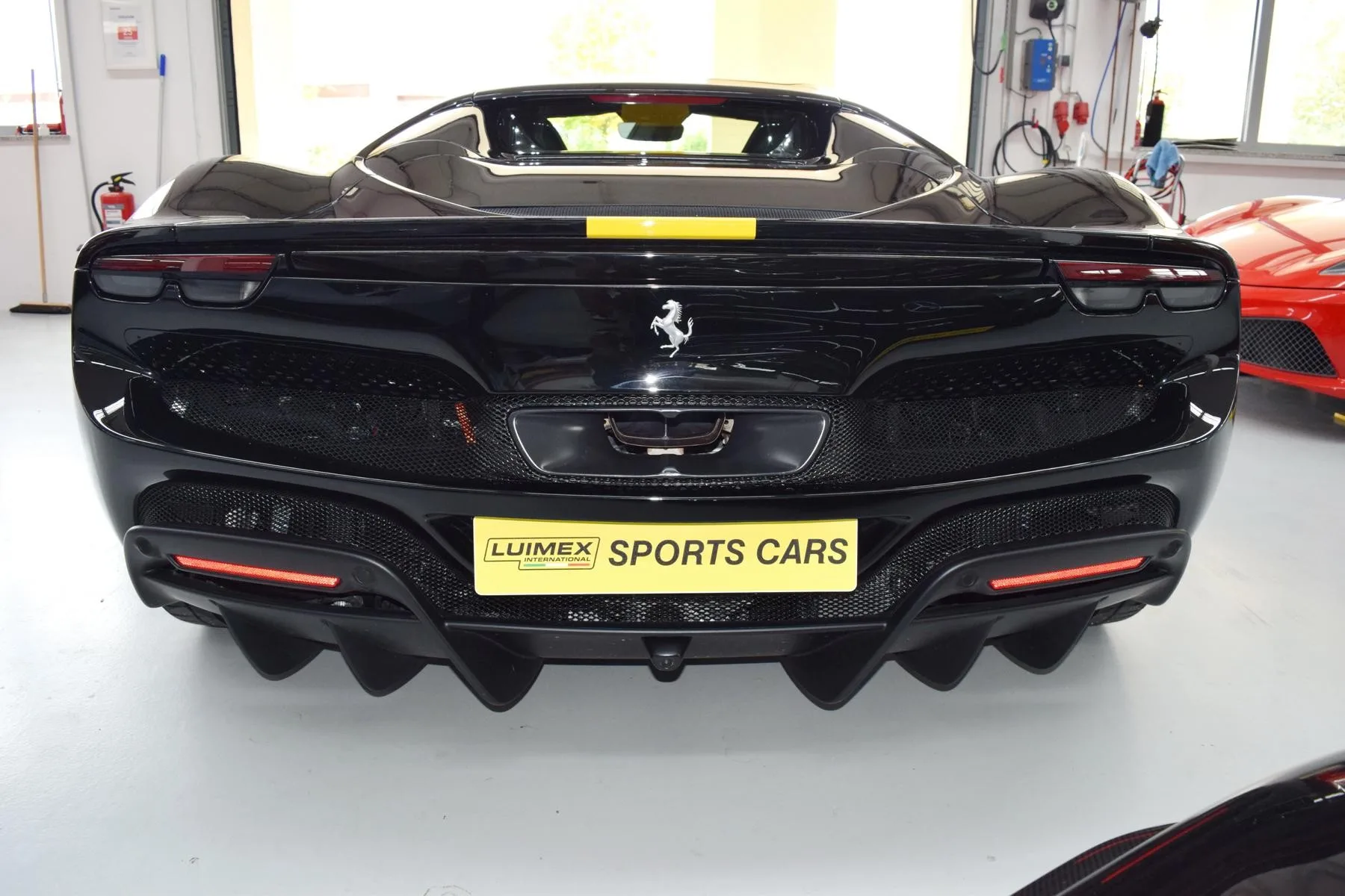 2025 Ferrari 296 GTS, 23/23